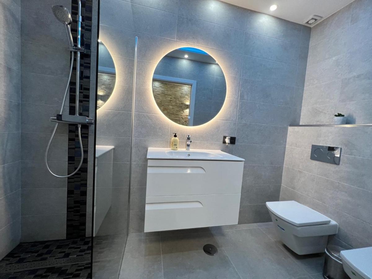 Luxury Apartment Orlando 阿德耶 外观 照片